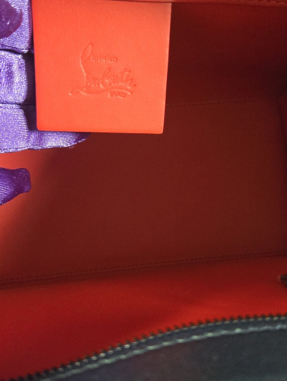 NWOT Rare Christian Louboutin Paloma Iridescent Blue Medium Perle Leather Tote - Picture 14 of 16